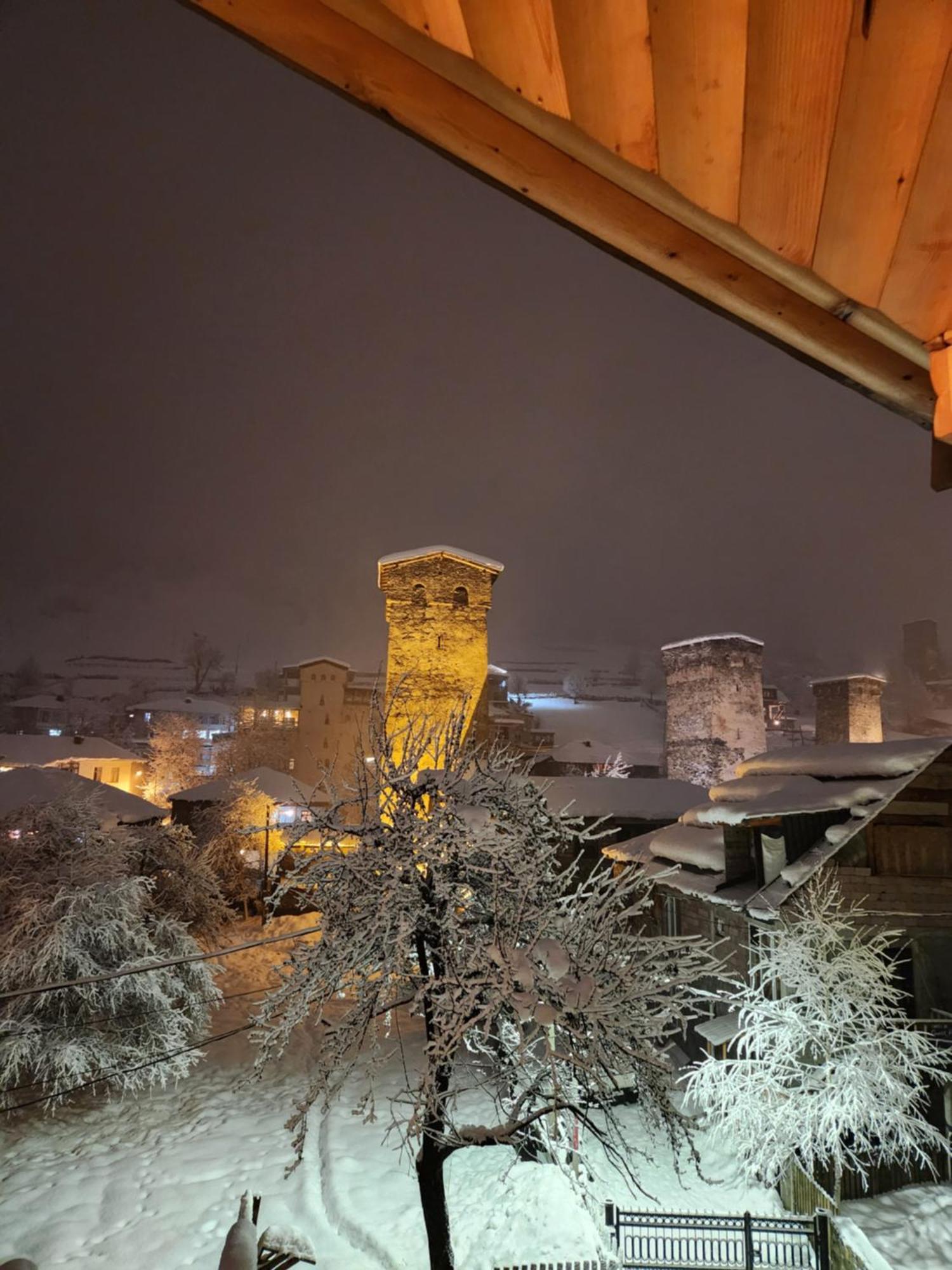 Sanli Hotel Mestia Exterior photo